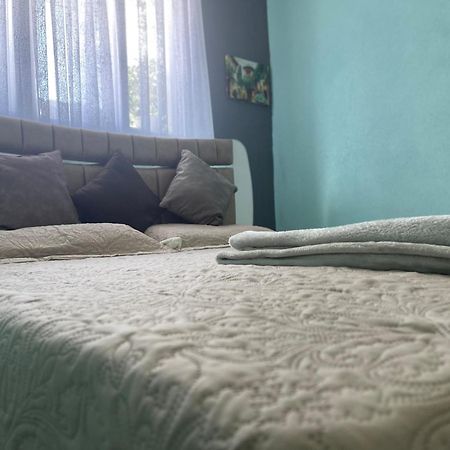 Apartment-Rubin Pristina Esterno foto