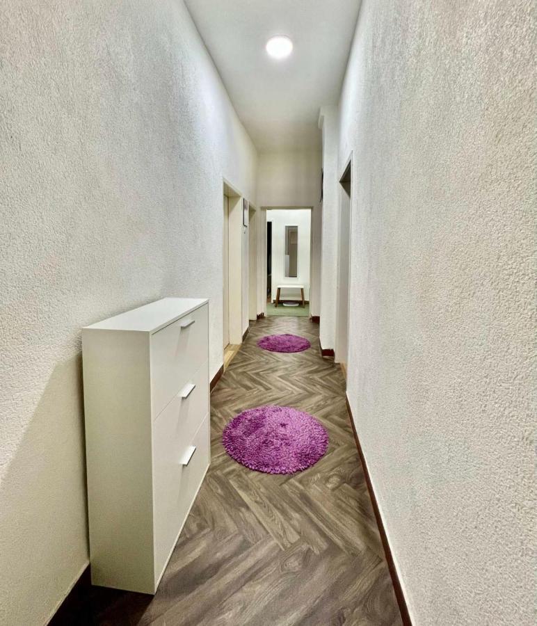 Apartment-Rubin Pristina Esterno foto
